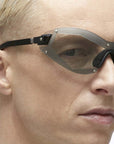 8057509369819_10.jpg