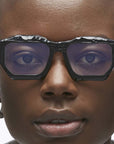 8057509369765_10.jpg