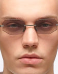 8057509367518_8.jpg