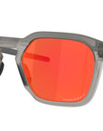 HSTN SQ 2.0 OO9555 06