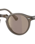 Gregory Peck Sun OV5217S brown