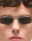8057509366047_7.jpg