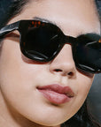 3760320522855_3.jpg