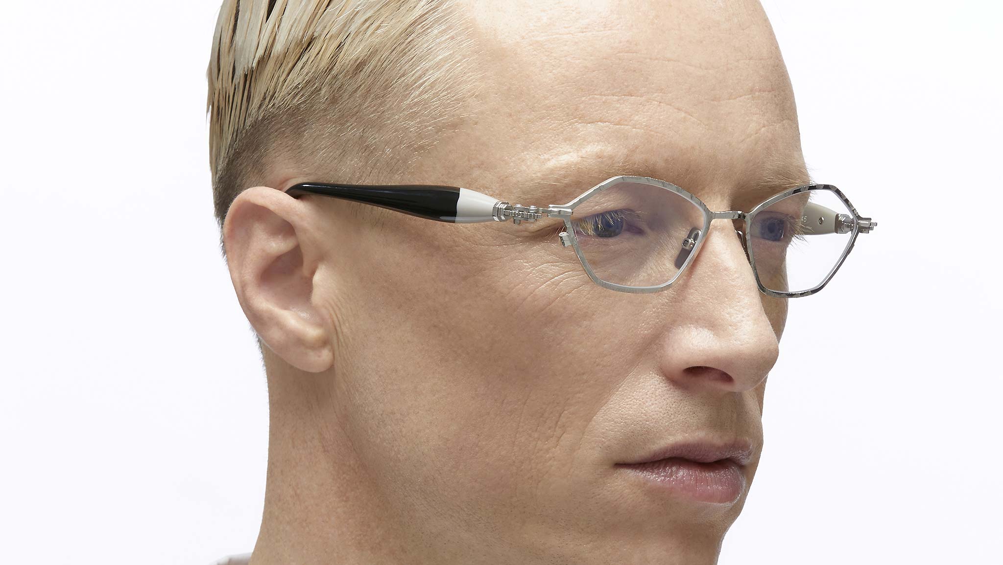 8057509367921_11.jpg
